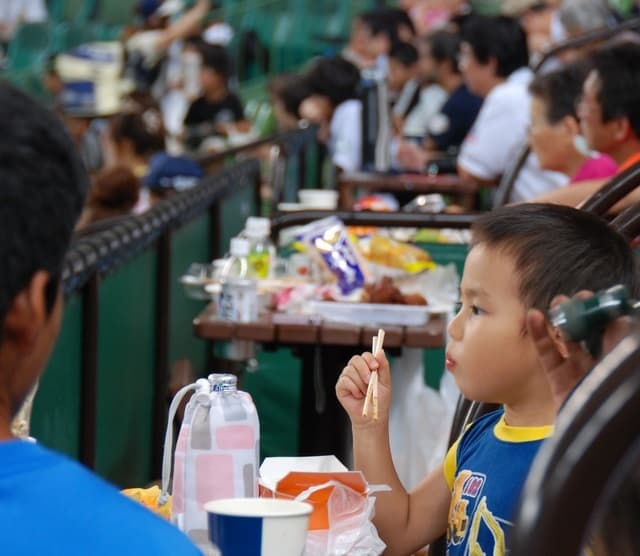 Chowing Down at Japanese Baseball Stadiums