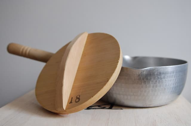 The Power of the Otoshibuta (or, the Drop Lid)