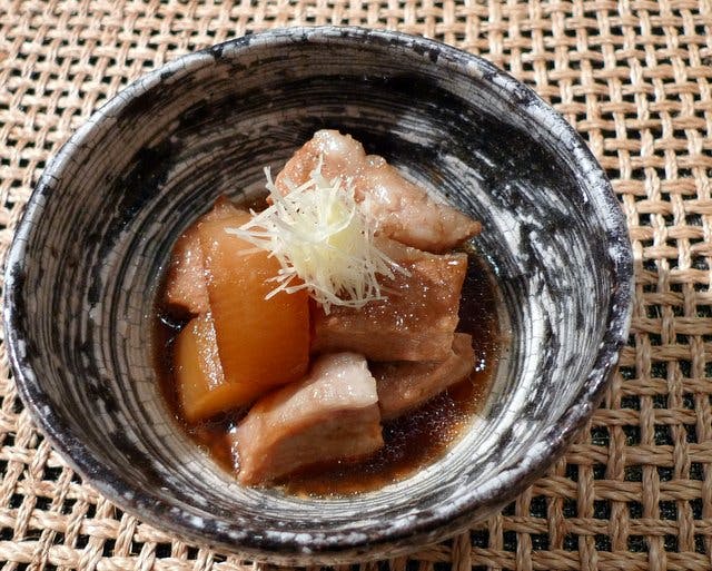 Kakuni: Simmered Pork and Daikon